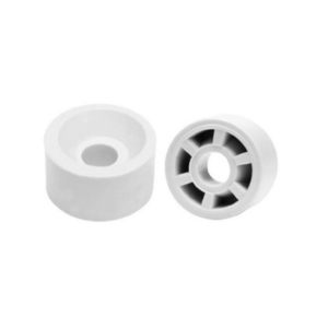 Suporte de prateleiras branco. apresenta dimensões de 10X15mm, além de ser um produto discreto, este suporte apresenta segurança a seu projeto