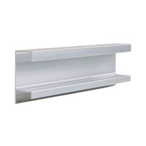 O perfil puxador slim anodizado é indicado para gavetas e portas com espessura de 15mm e não necessita de usinagem da peça para a sua instalação.